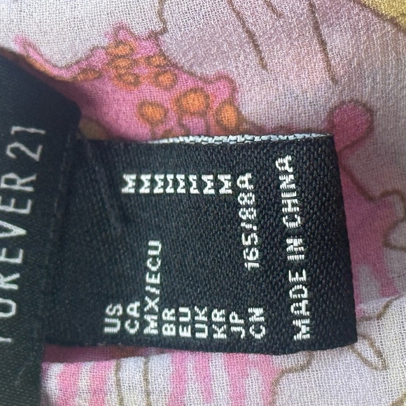 Forever 21 Women’s Floral Two-Piece Set | Off Shoulder Crop Top & Skirt | Size M - Picture 12 of 15